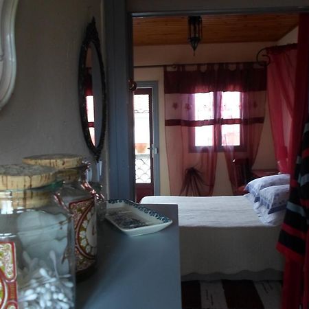 Chez Vivi Bed & Breakfast Ria Exterior photo